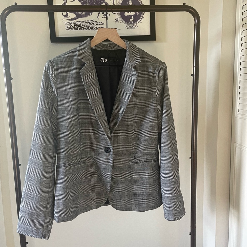 ❗️ZARA❗️ plaid blazer